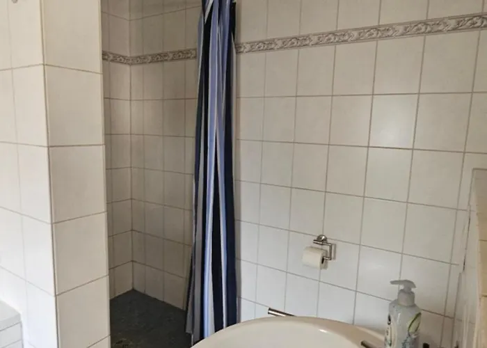 Monteurwohnung Metternich Casa de Férias *